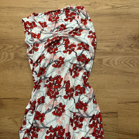 A Pea in the Pod Maternity Ruched Floral Dress Size Extra Small stretchy in EUC - Picture 6 of 7